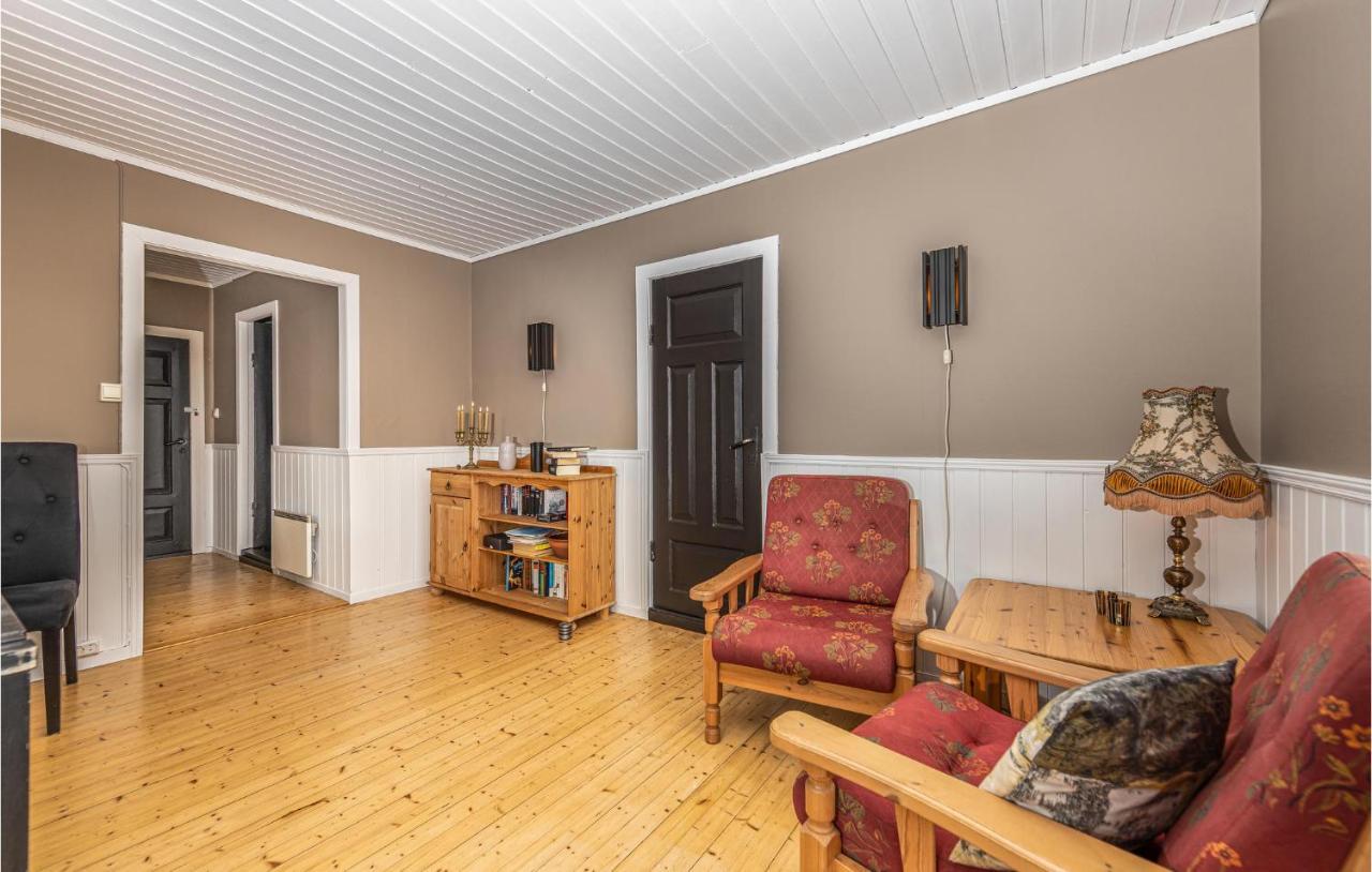 3 Bedroom Nice Home In Kvamsoy Sandvik  Zewnętrze zdjęcie